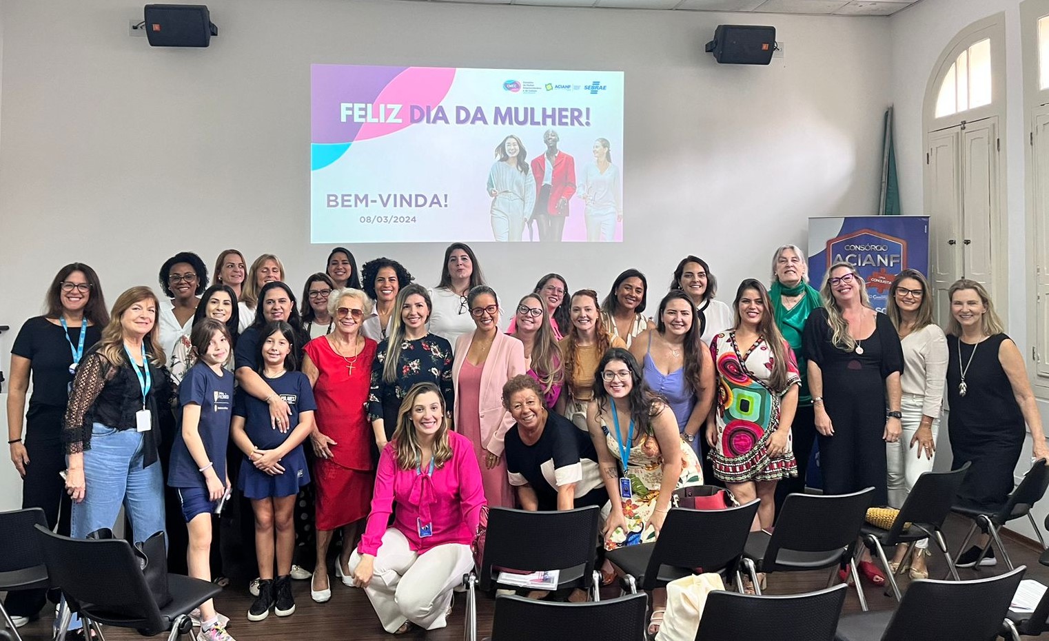 ACIANF e CMEC Nova Friburgo comemoram o Dia da Mulher com um café da manhã especial